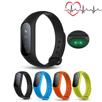 Low Power Consumption Smart Bluetooth Activity Bracelet 0.87 Inch Button / APP Control